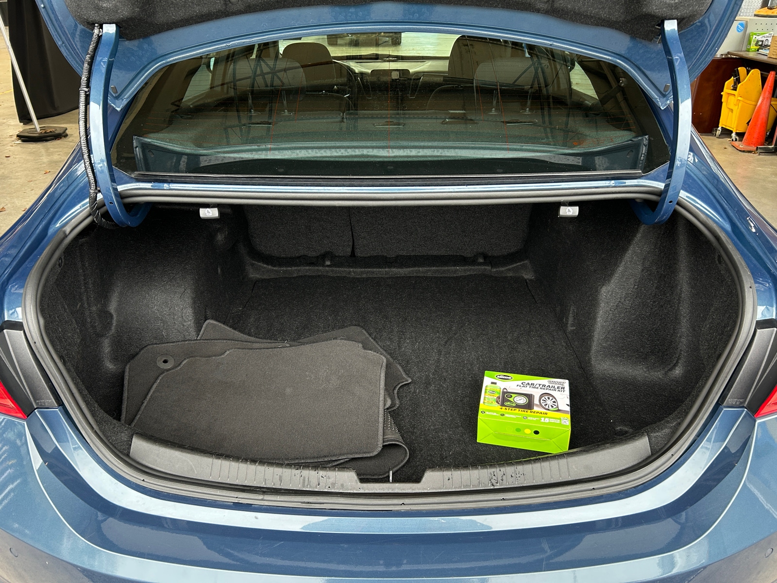 Thumbnail: 2024 Chevrolet Malibu - 7