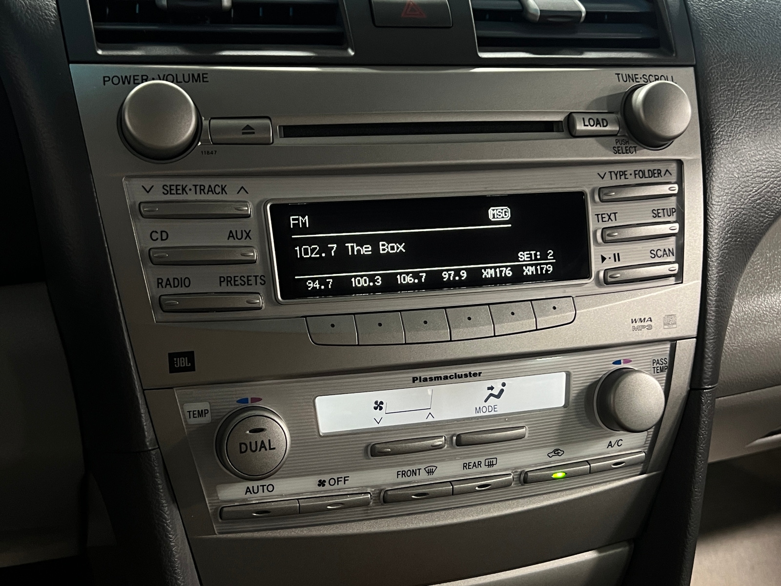 Thumbnail: 2011 Toyota Camry - 3