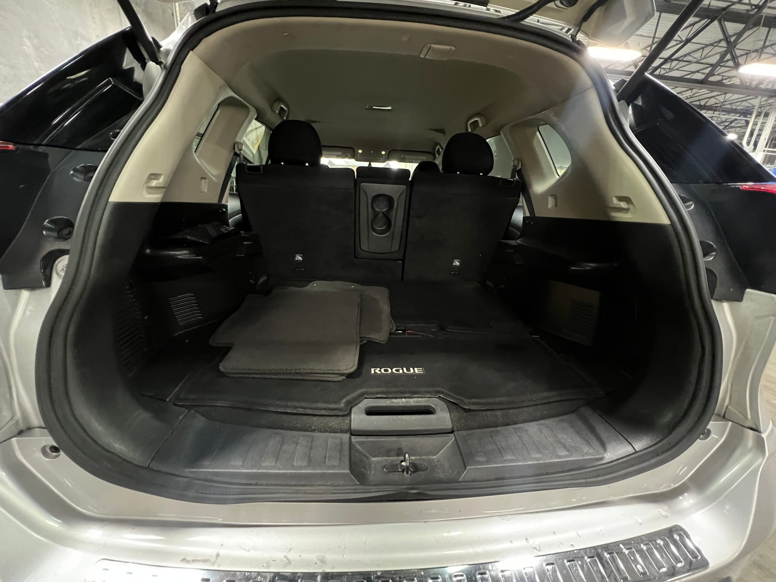 Thumbnail: 2017 Nissan Rogue - 7