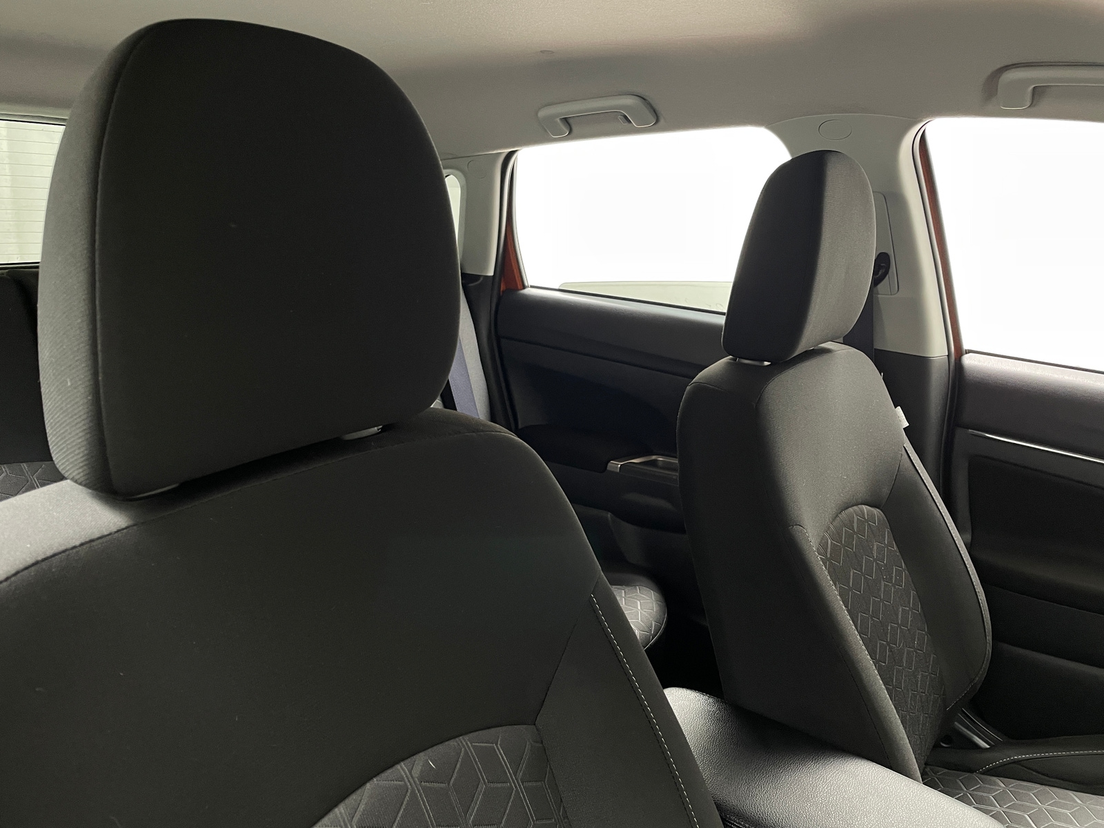 Thumbnail: 2021 Mitsubishi Outlander Sport - 2