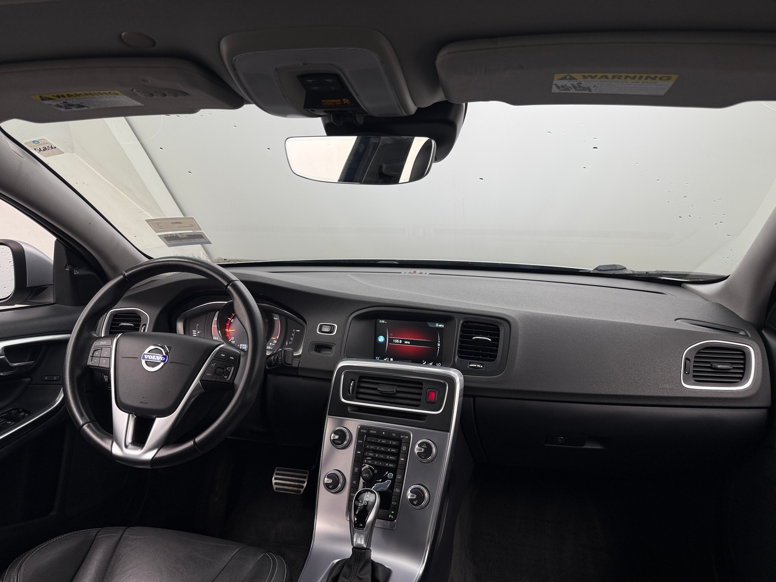 Thumbnail: 2017 Volvo S60 - 2