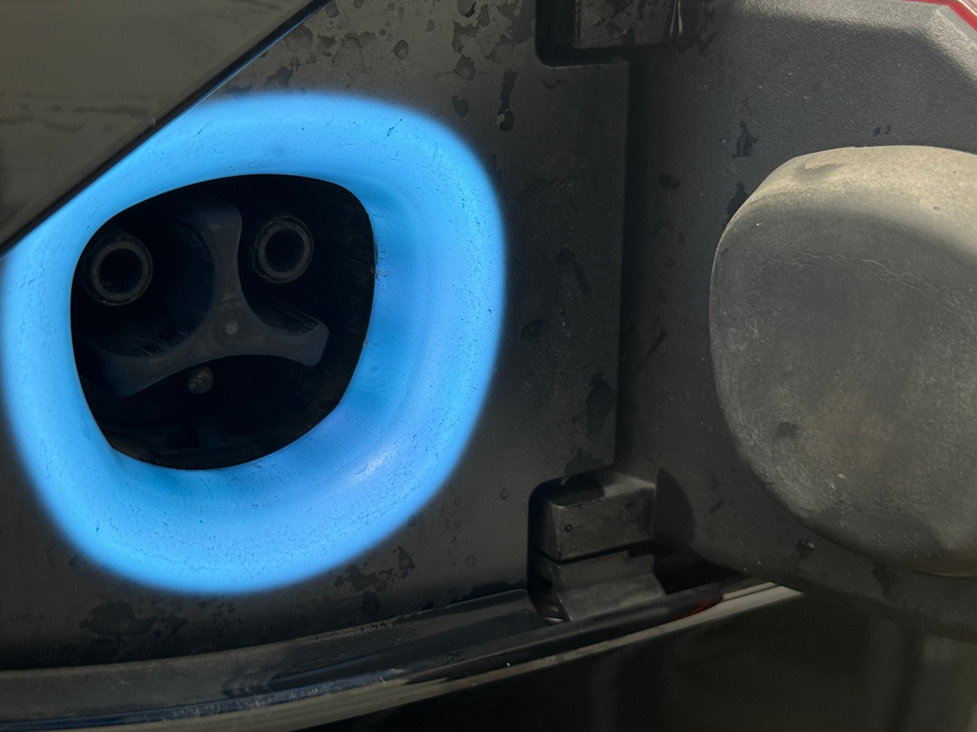 Used 2017 Tesla Model S 75D with VIN 5YJSA1E25HF230264 for sale in Auburn, WA