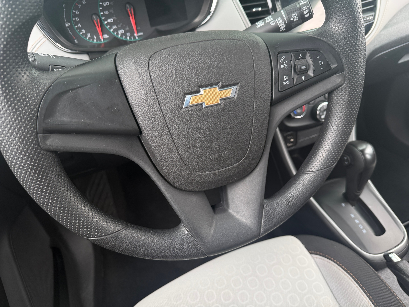 Thumbnail: 2019 Chevrolet Trax - 5