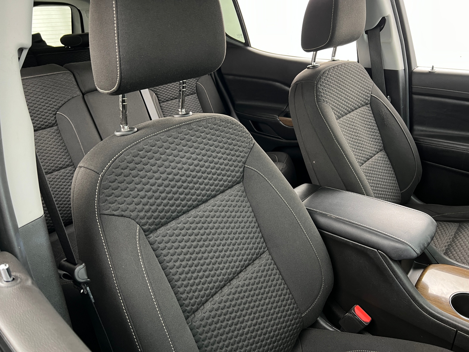 Thumbnail: 2019 GMC Acadia - 2