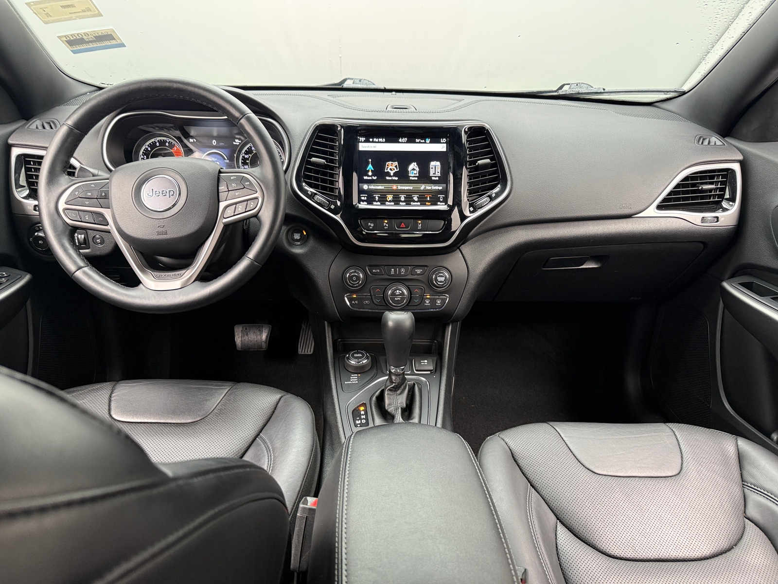 Thumbnail: 2019 Jeep Cherokee - 2