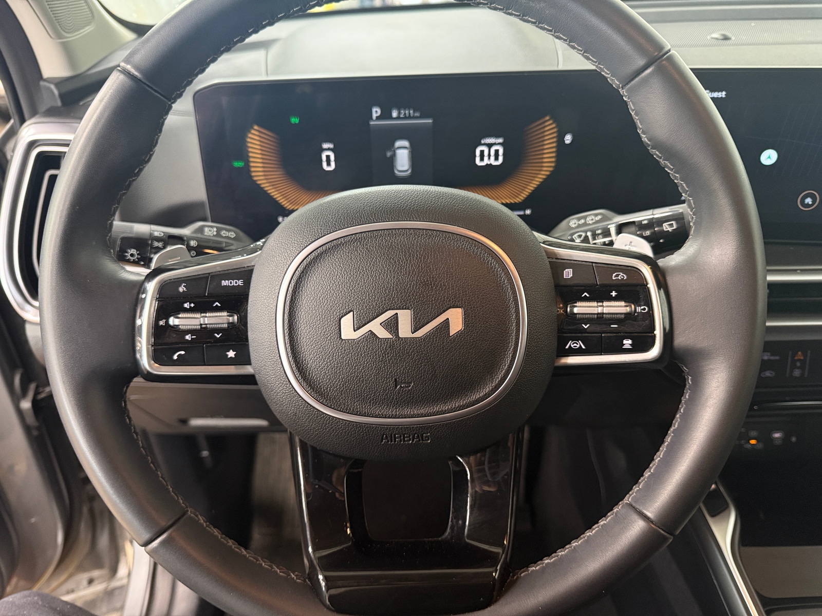 Thumbnail: 2025 Kia Sorento - 4