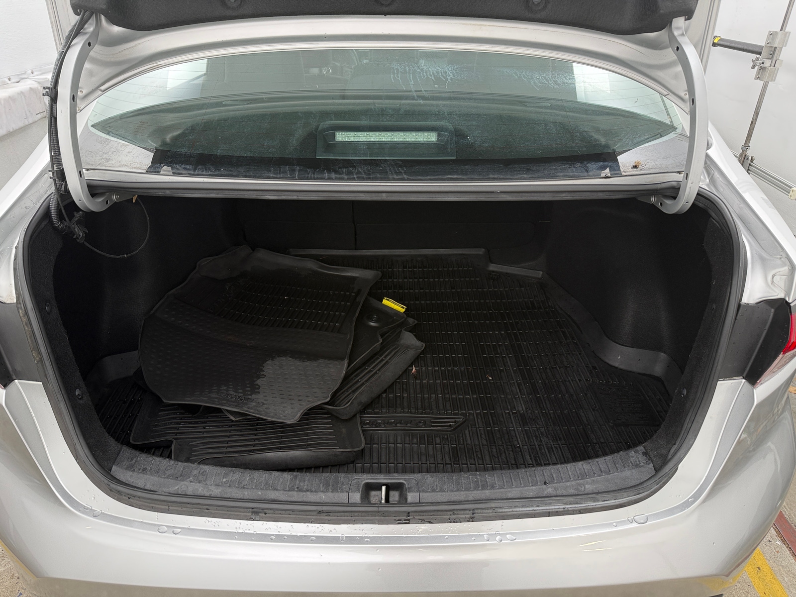 Thumbnail: 2023 Toyota Corolla - 7