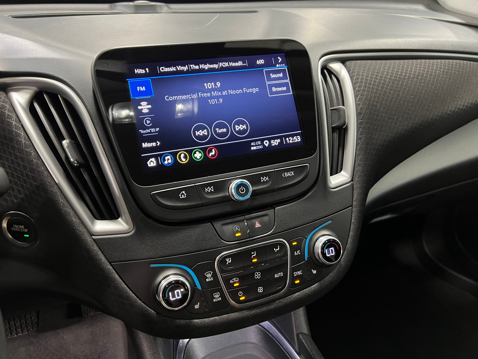 Thumbnail: 2024 Chevrolet Malibu - 4