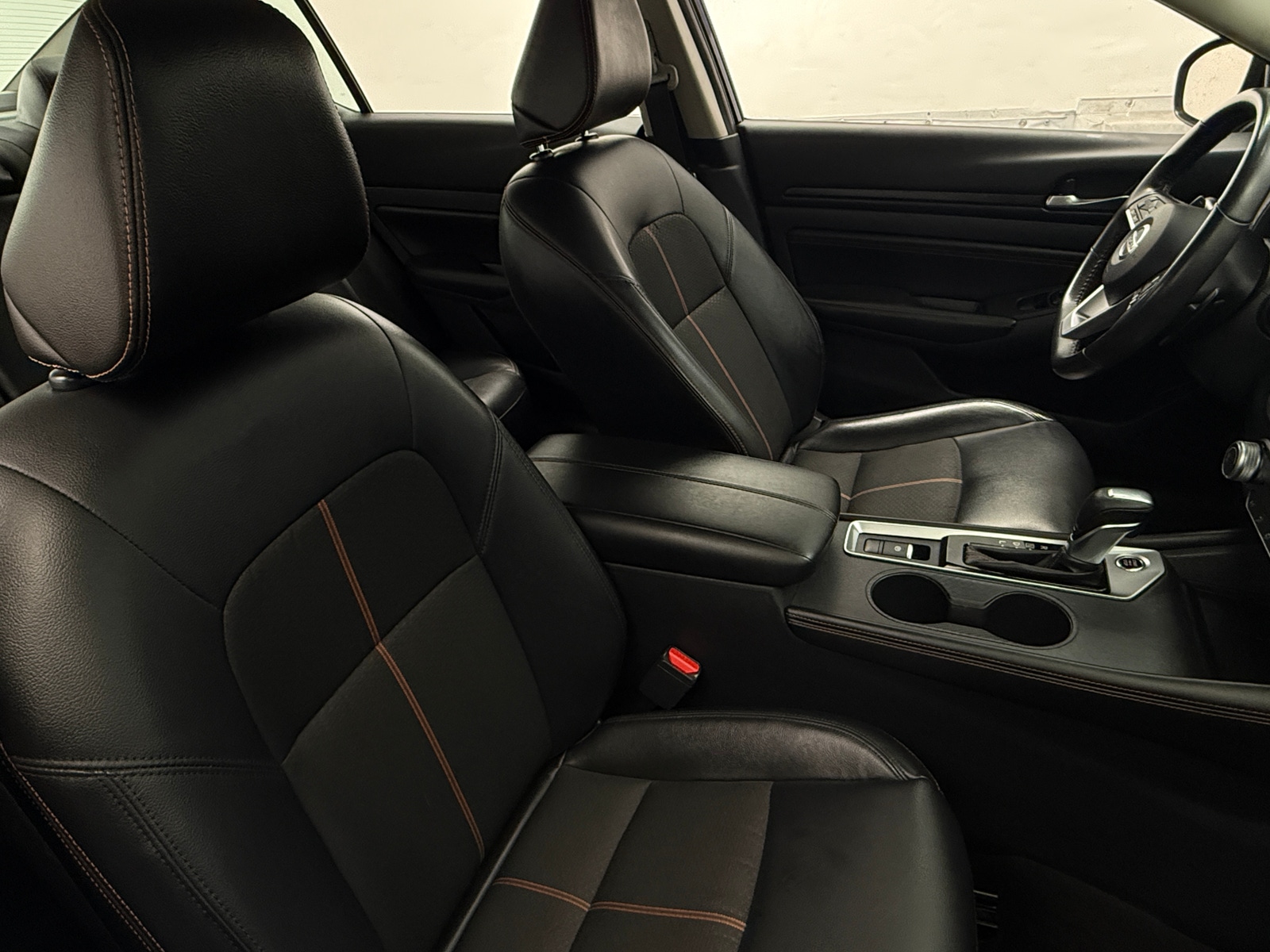 Thumbnail: 2022 Nissan Altima - 2