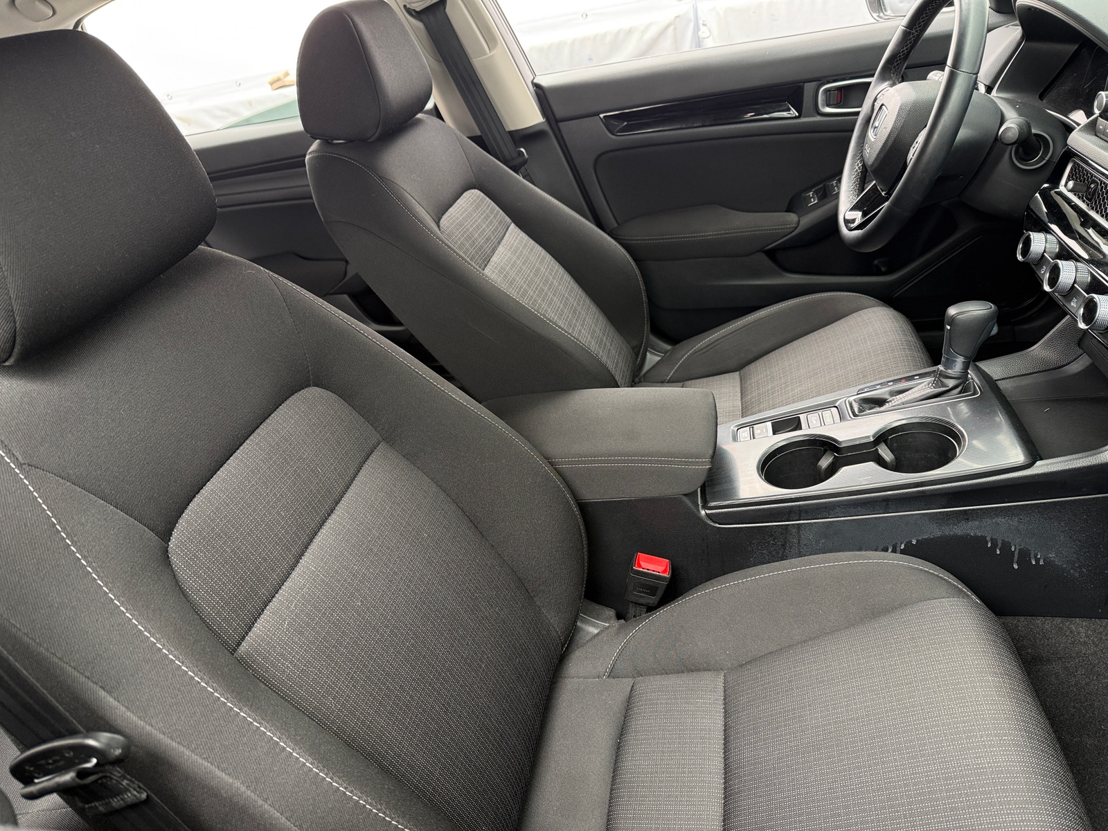 Thumbnail: 2024 Honda Civic - 2