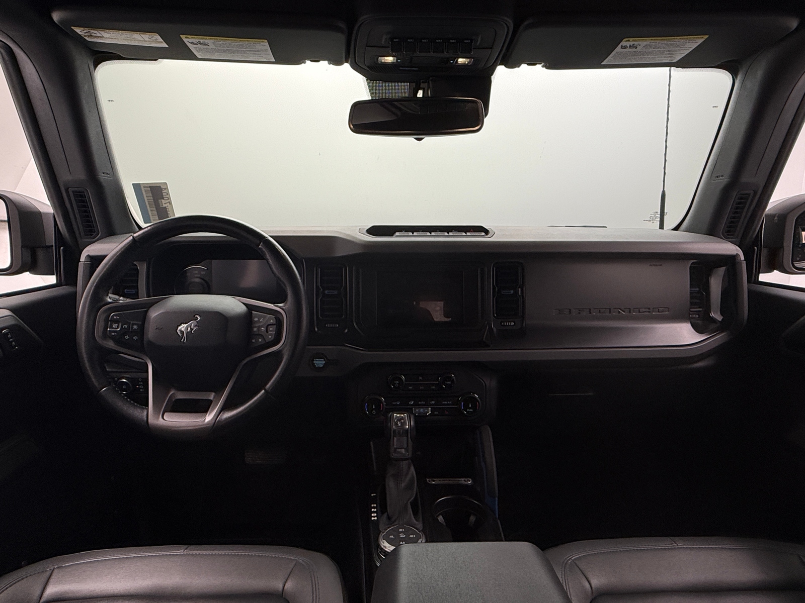 Thumbnail: 2022 Ford Bronco - 3