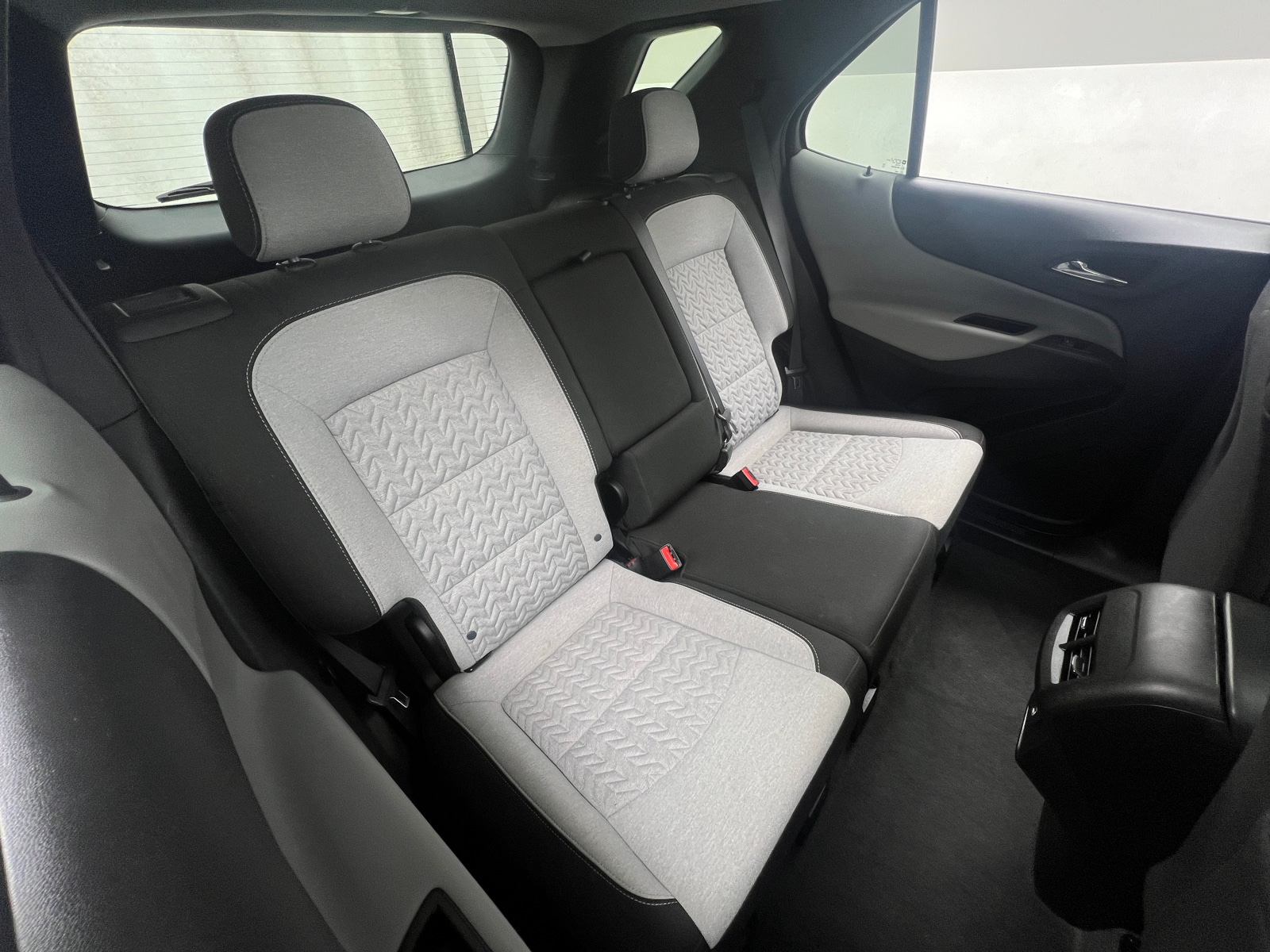 Thumbnail: 2022 Chevrolet Equinox - 6