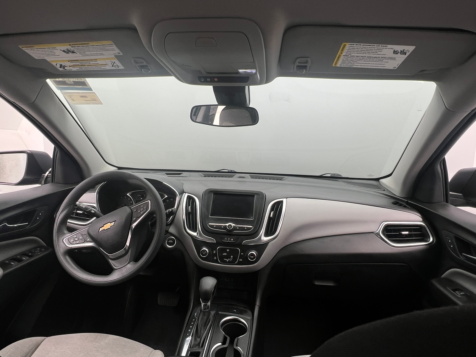 Thumbnail: 2022 Chevrolet Equinox - 3