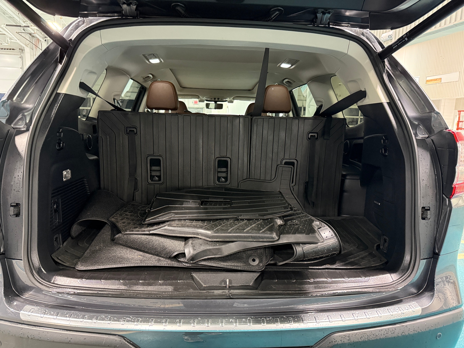 Thumbnail: 2022 Subaru Ascent - 6