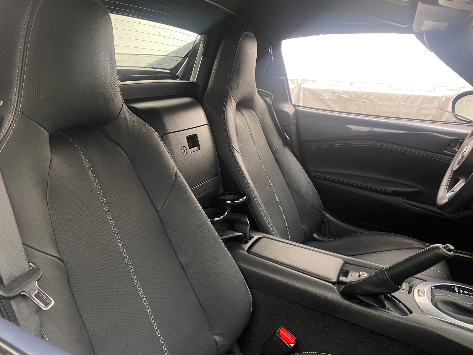 Thumbnail: 2021 Mazda MX-5 Miata - 2