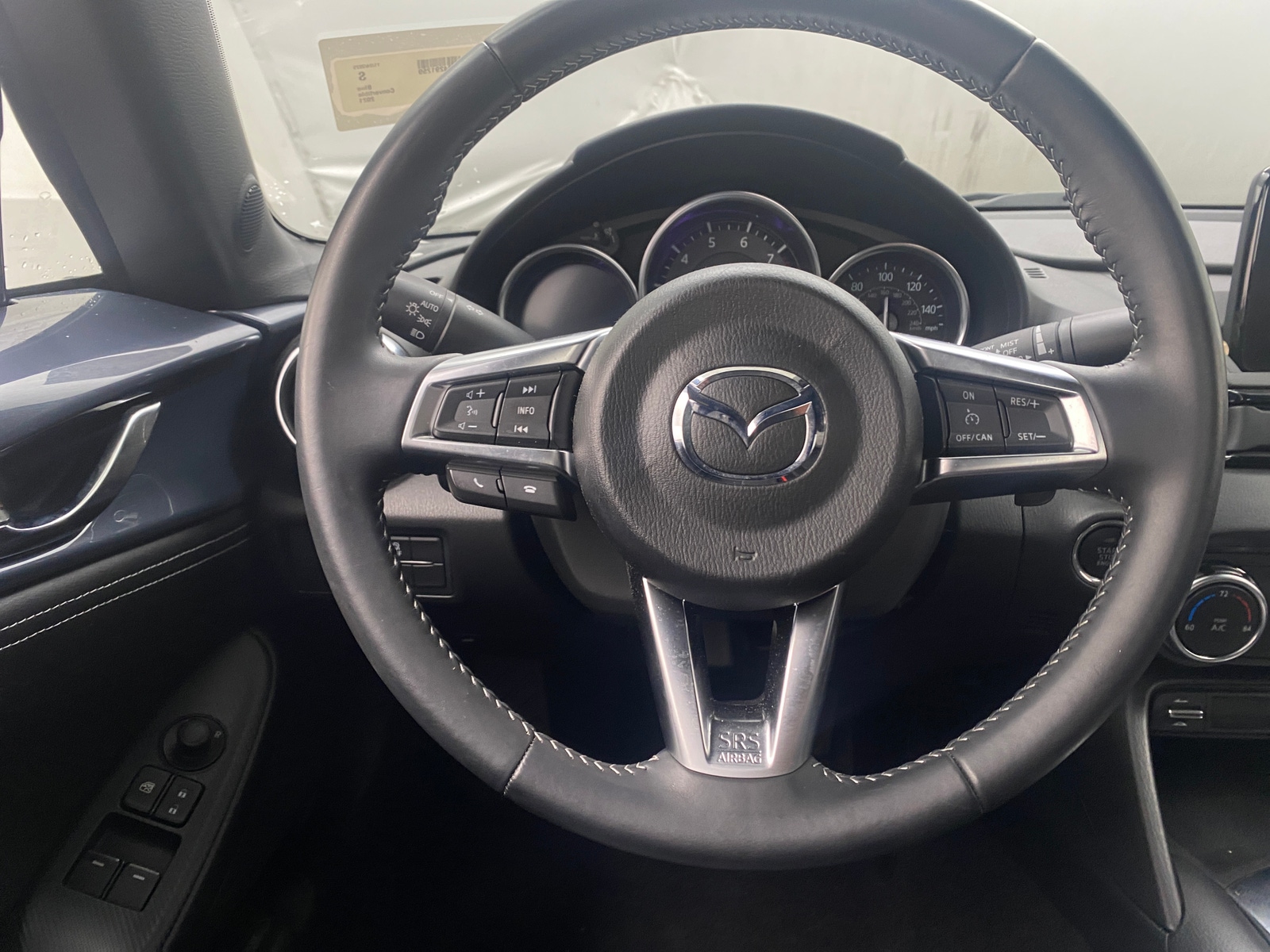 Thumbnail: 2021 Mazda MX-5 Miata - 5