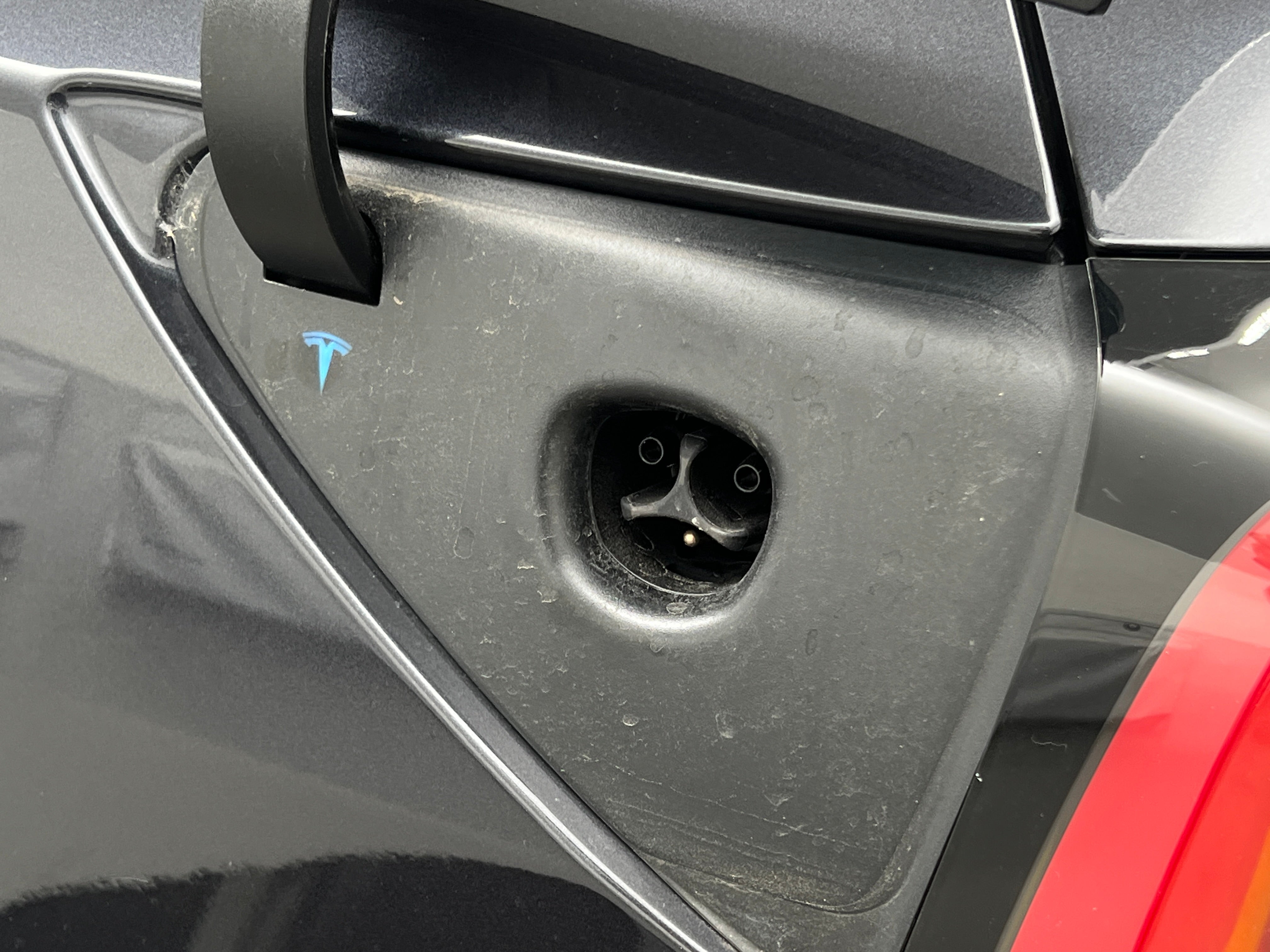 Used 2025 Tesla Model 3 Performance with VIN 5YJ3E1EA2SF910811 for sale in Oak Creek, WI