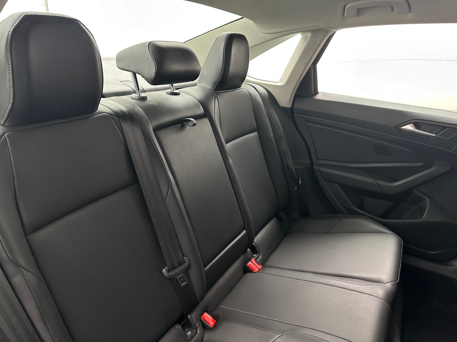 Thumbnail: 2019 Volkswagen Jetta - 5