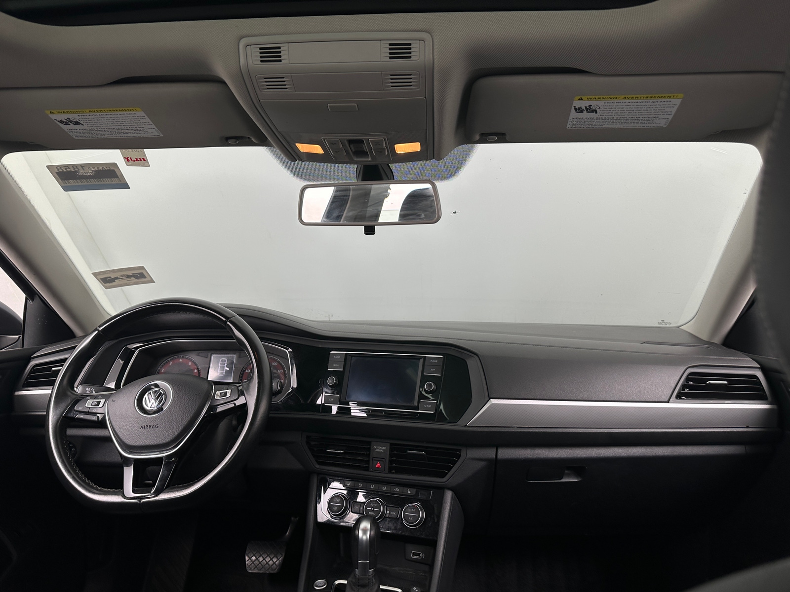 Thumbnail: 2019 Volkswagen Jetta - 2