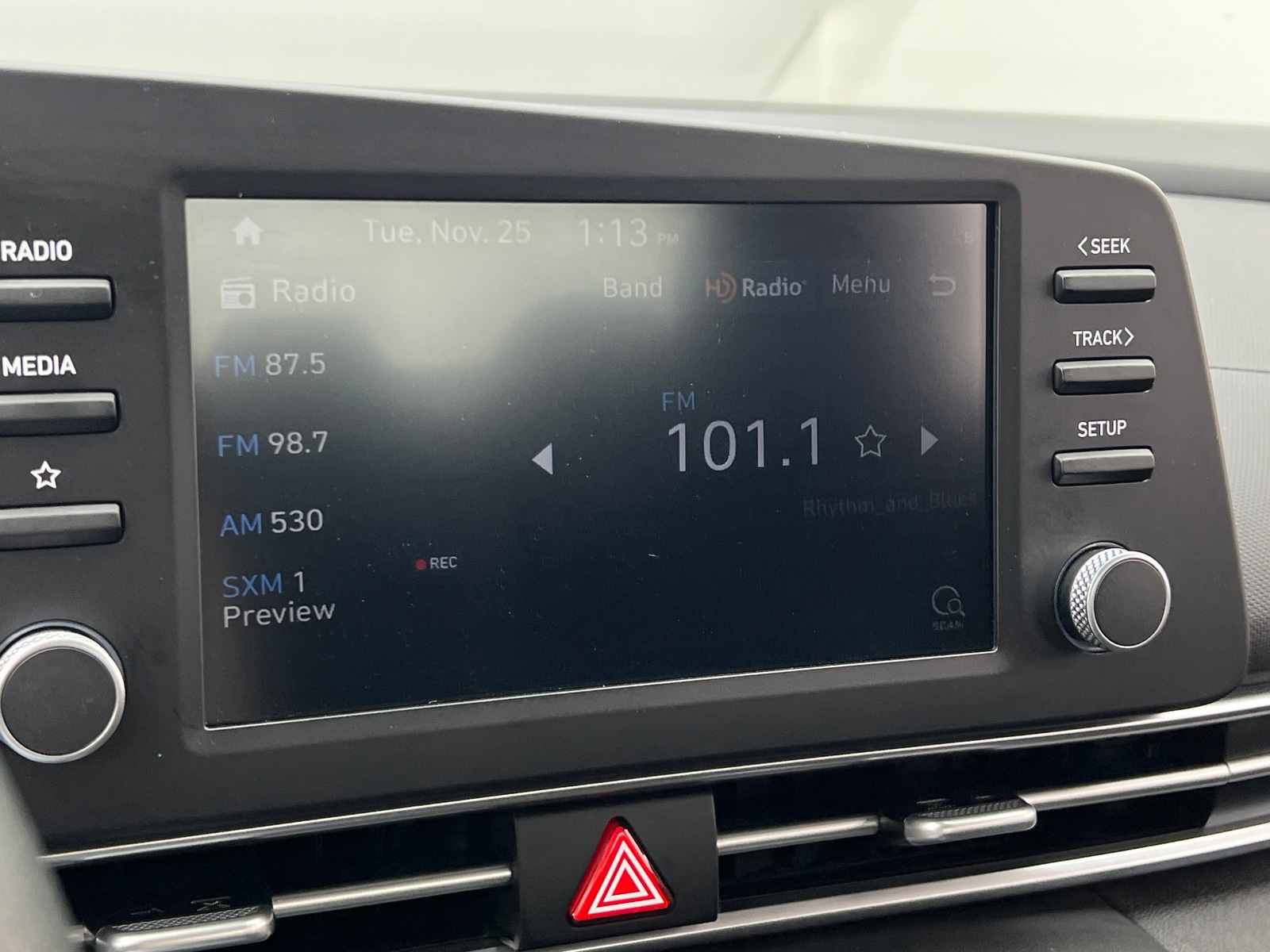 Thumbnail: 2023 Hyundai Elantra - 4