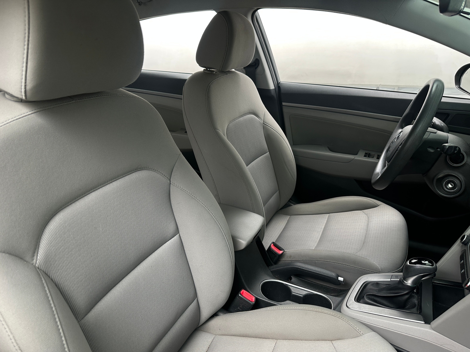 Thumbnail: 2018 Hyundai Elantra - 2