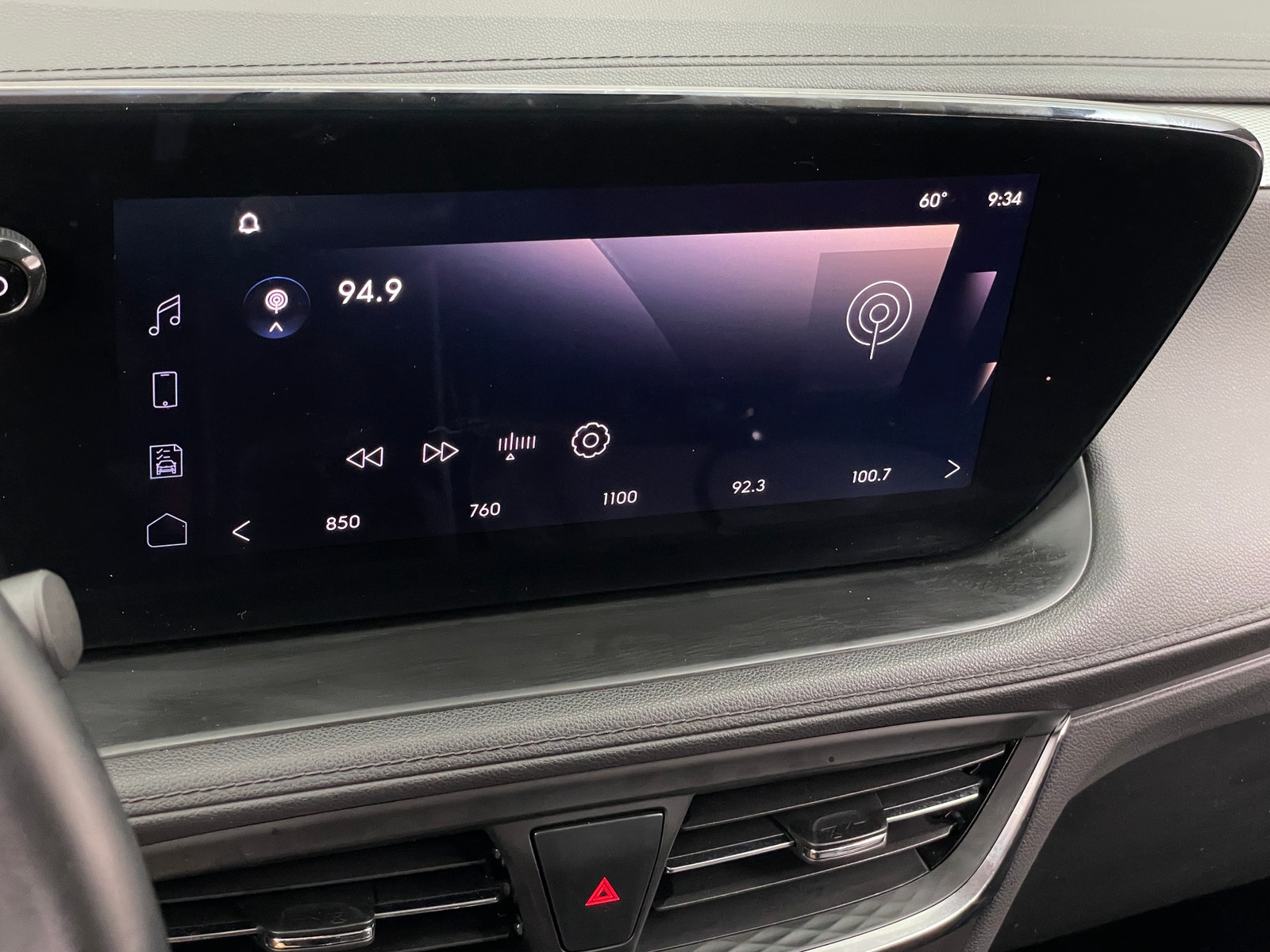 Thumbnail: 2024 Buick Encore GX - 3