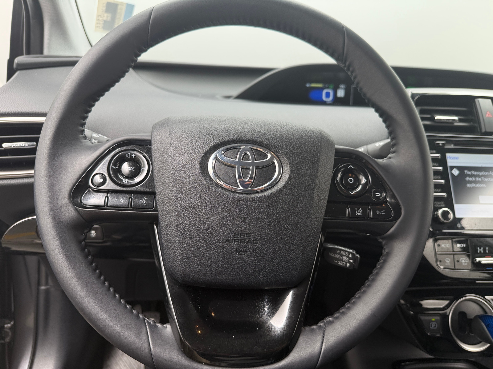 Thumbnail: 2022 Toyota Prius Prime - 5