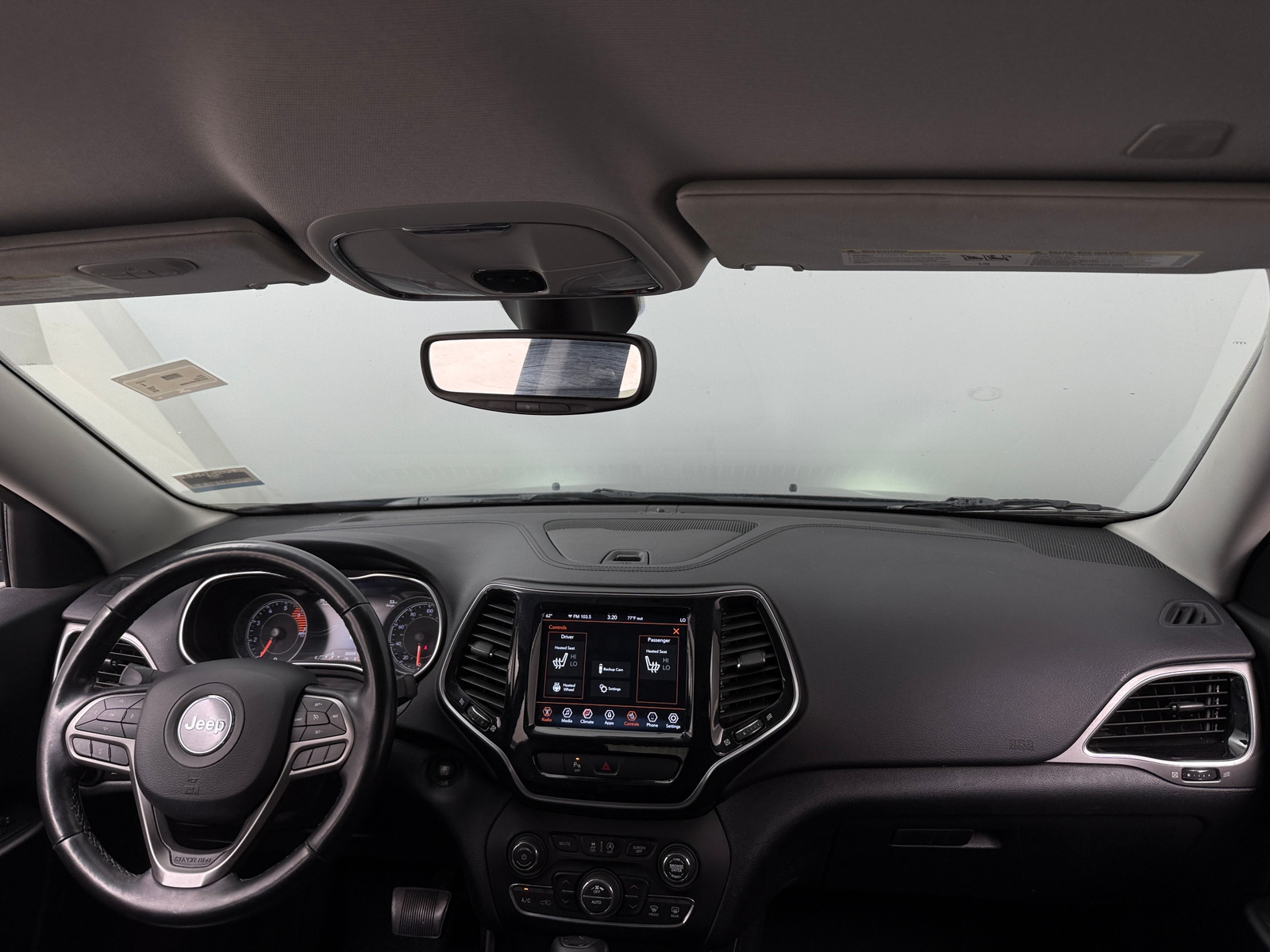 Thumbnail: 2019 Jeep Cherokee - 2