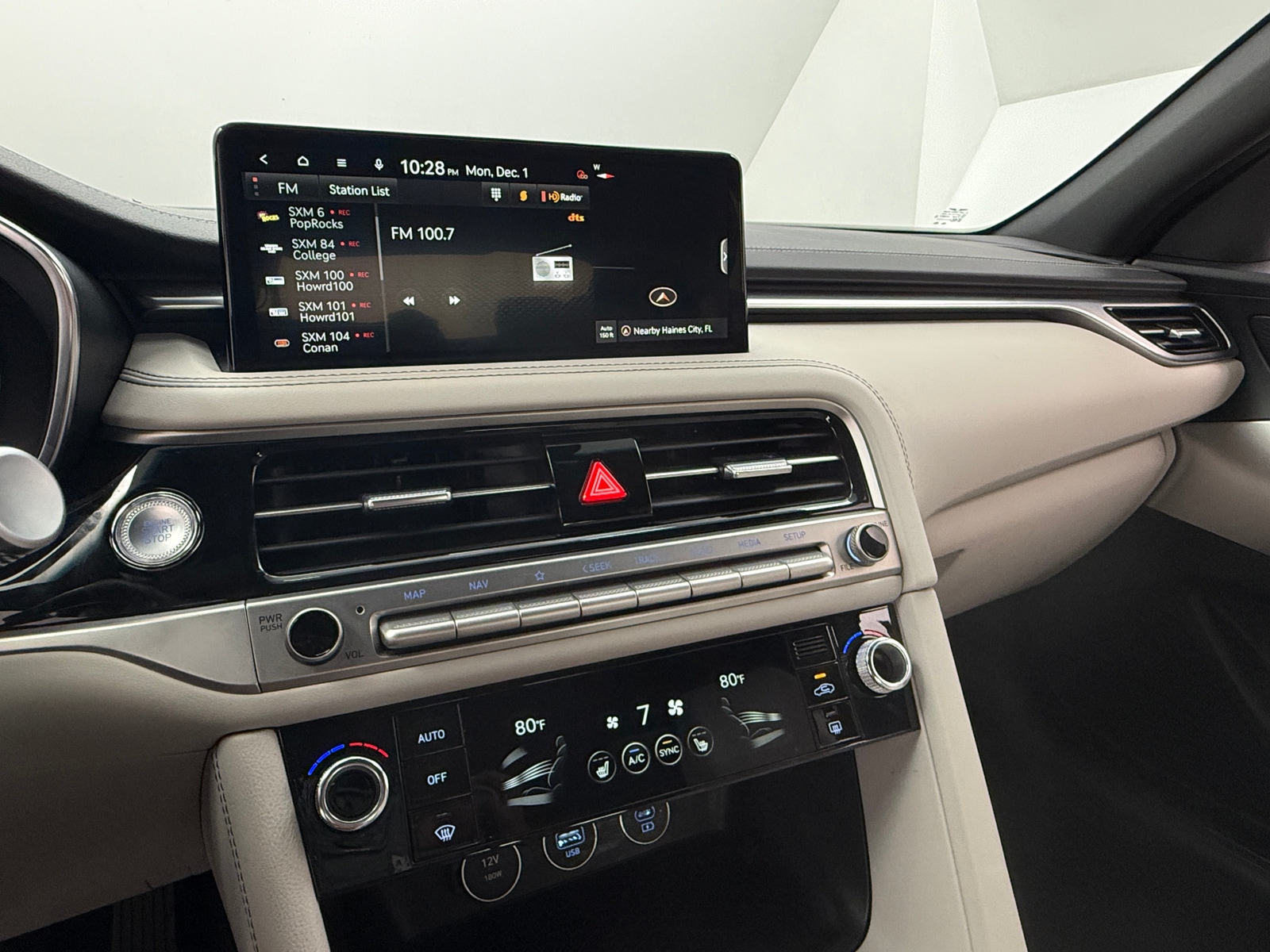 Thumbnail: 2025 Genesis G70 - 3