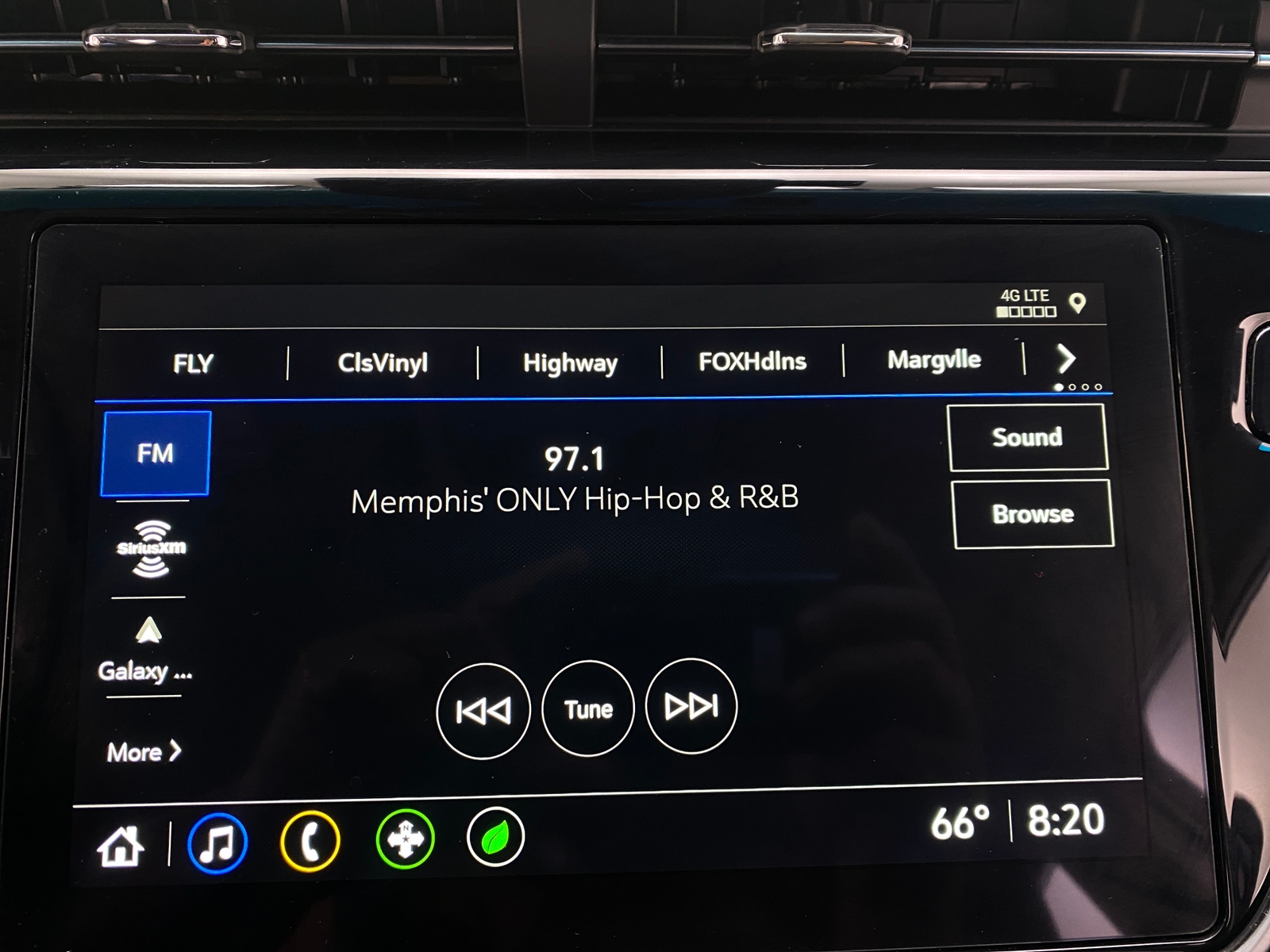 Thumbnail: 2023 Chevrolet Bolt EV - 4