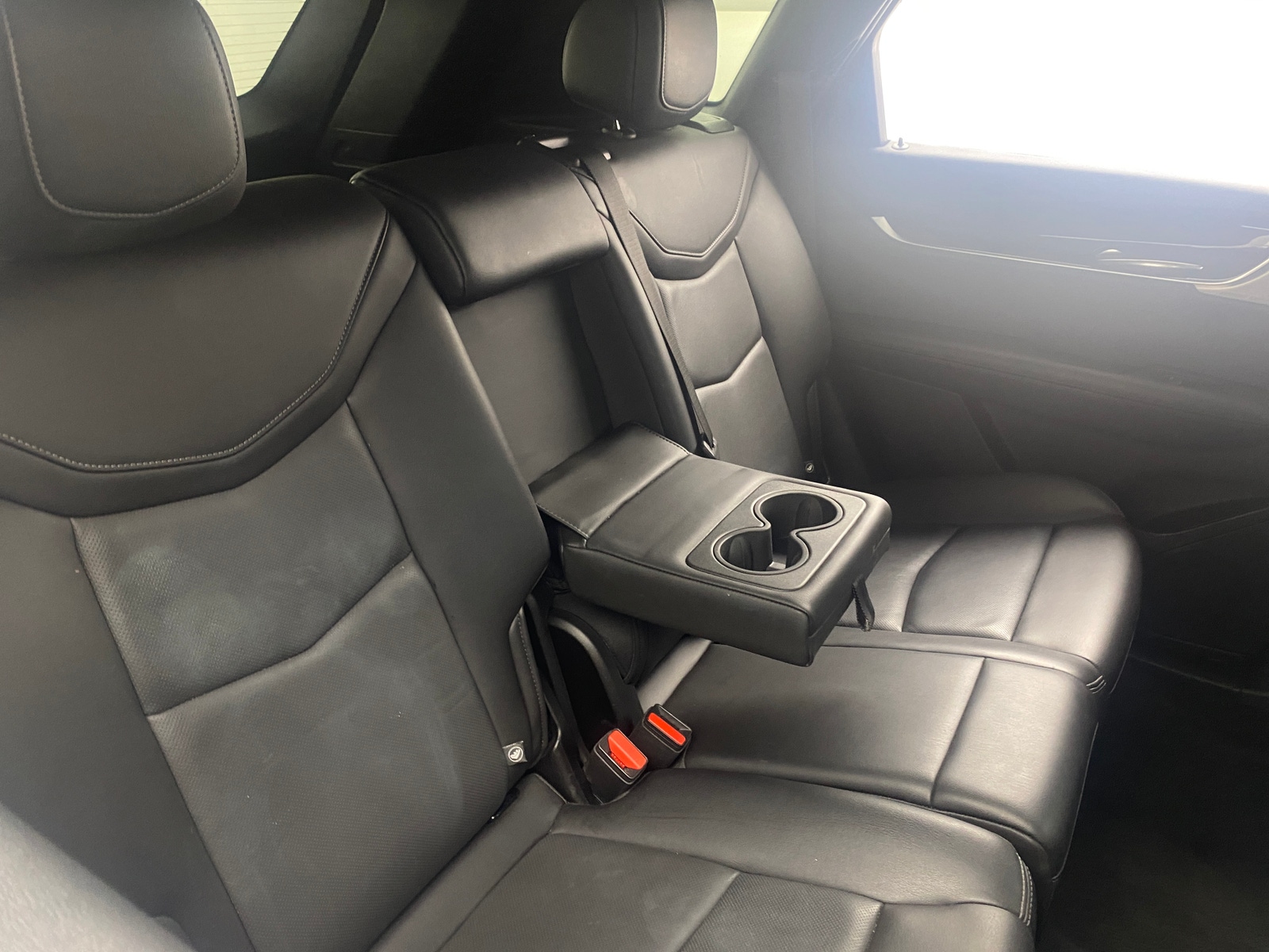 Thumbnail: 2023 Cadillac XT5 - 5