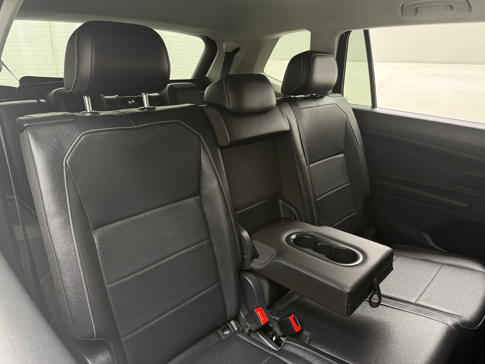 Thumbnail: 2021 Volkswagen Tiguan - 5