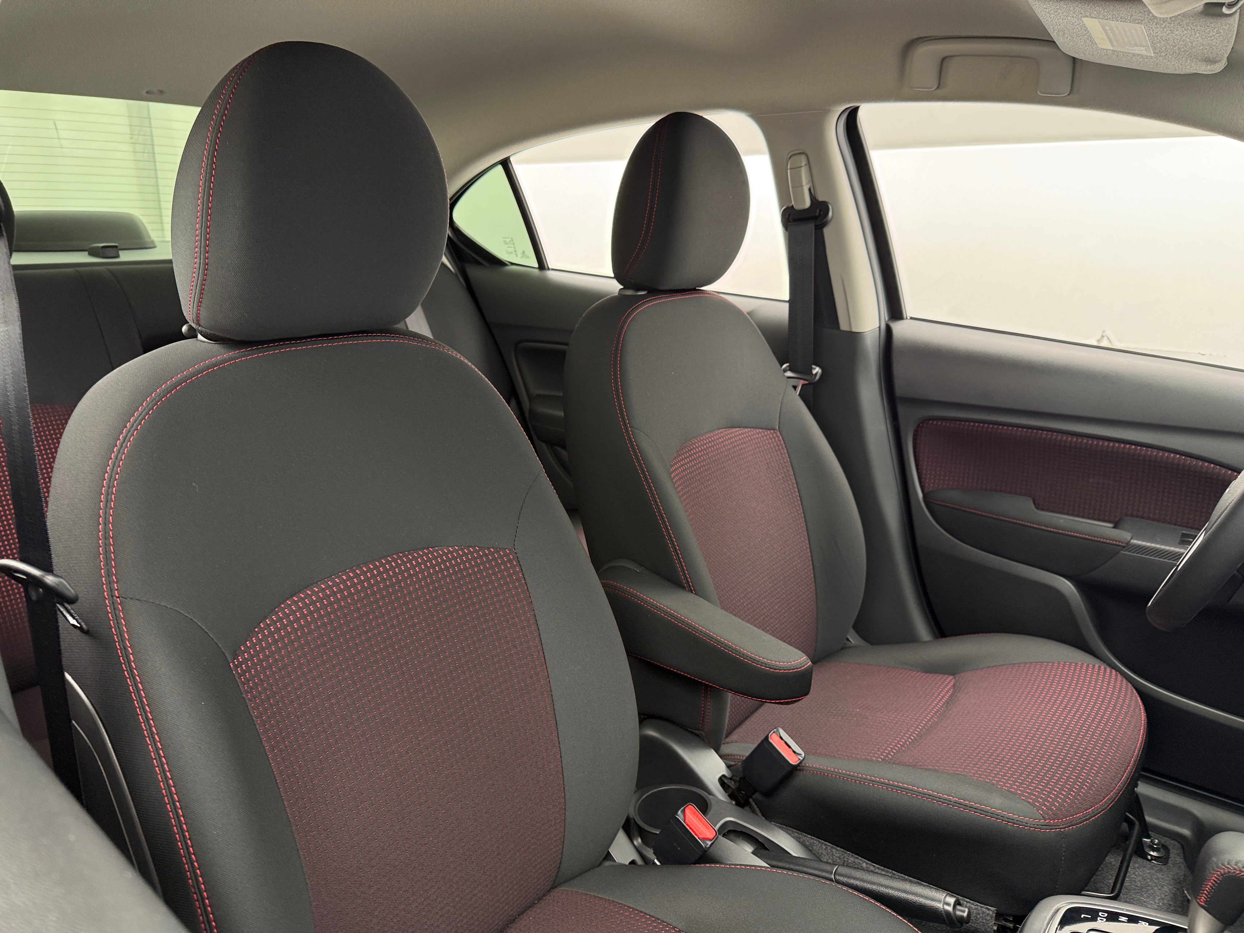 2024 Mitsubishi Mirage G4