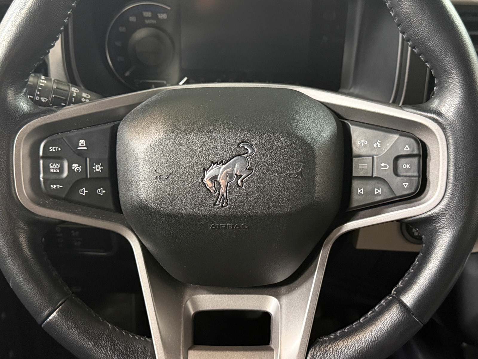 Thumbnail: 2022 Ford Bronco - 5