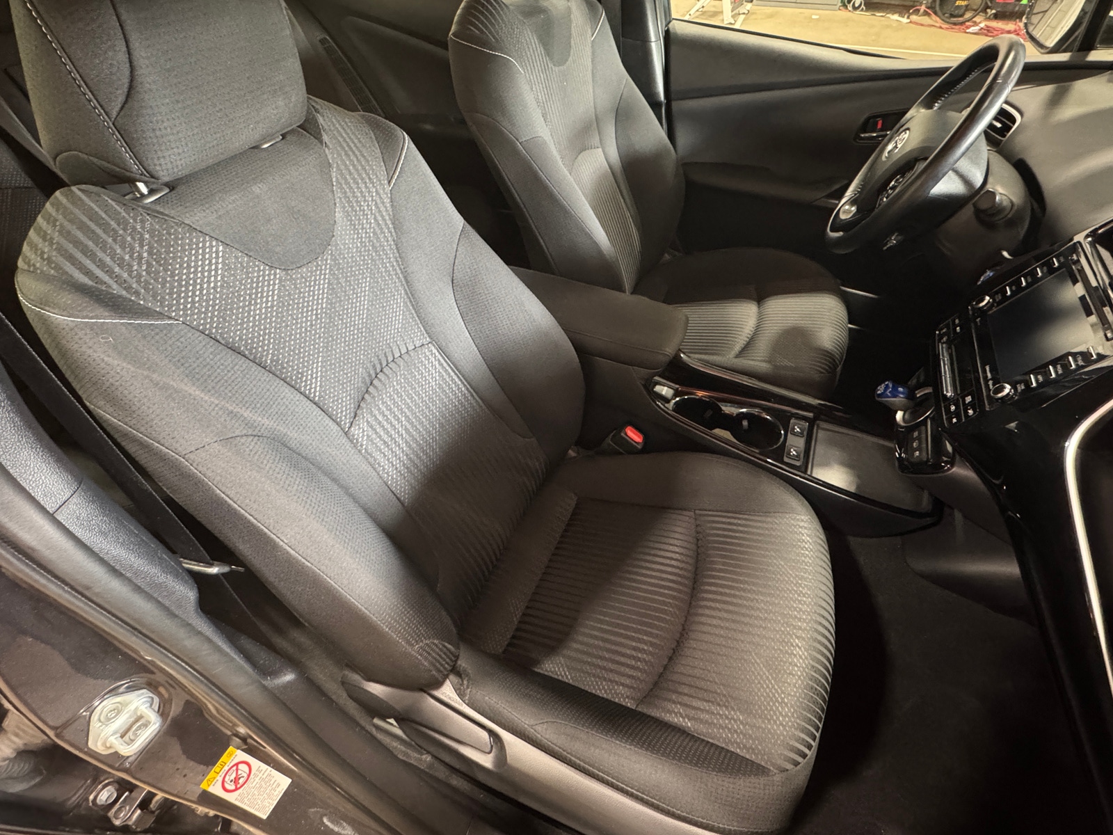 Thumbnail: 2020 Toyota Prius Prime - 2