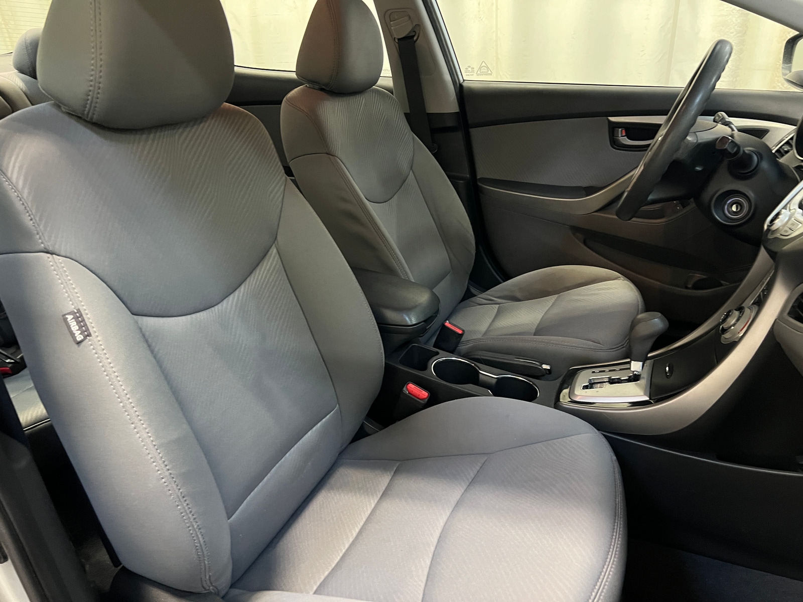 Thumbnail: 2011 Hyundai Elantra - 2