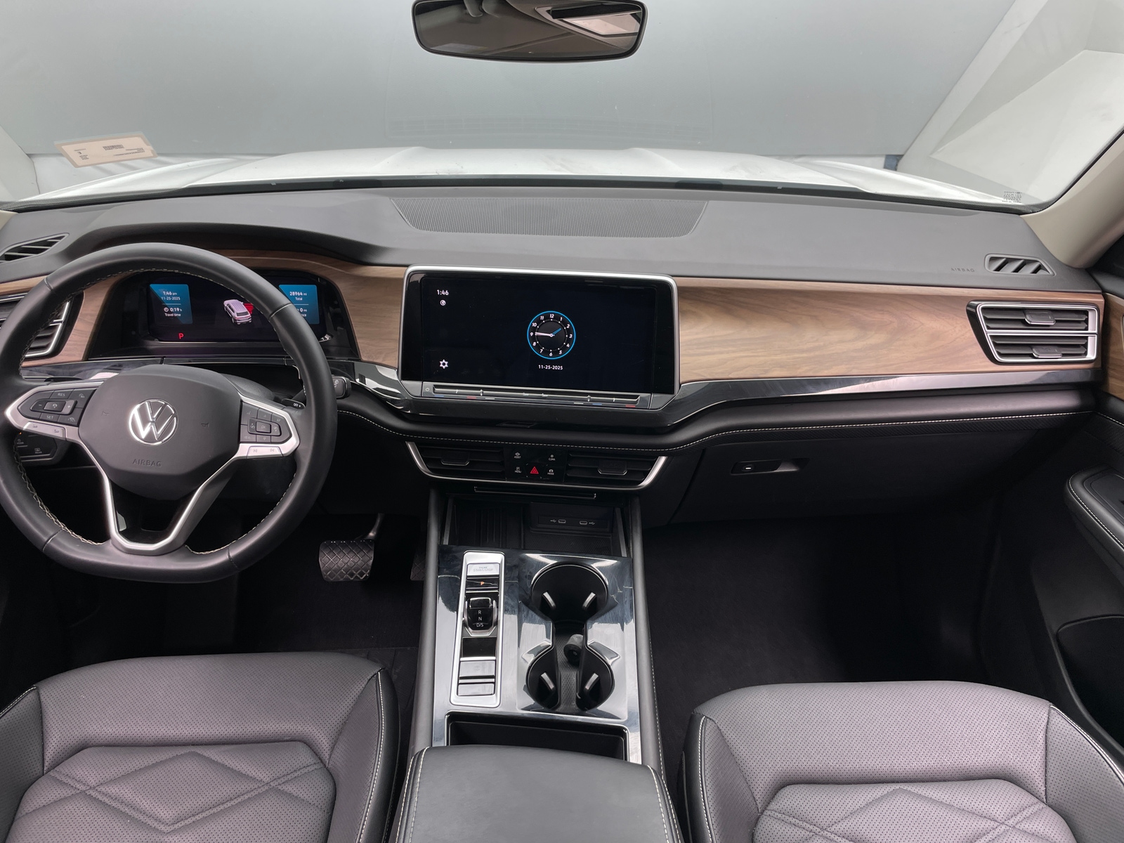 Thumbnail: 2025 Volkswagen Atlas - 2