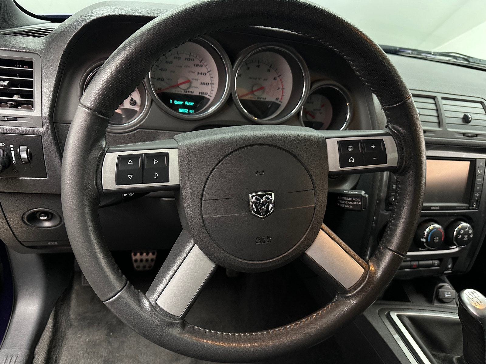 Thumbnail: 2010 Dodge Challenger - 3