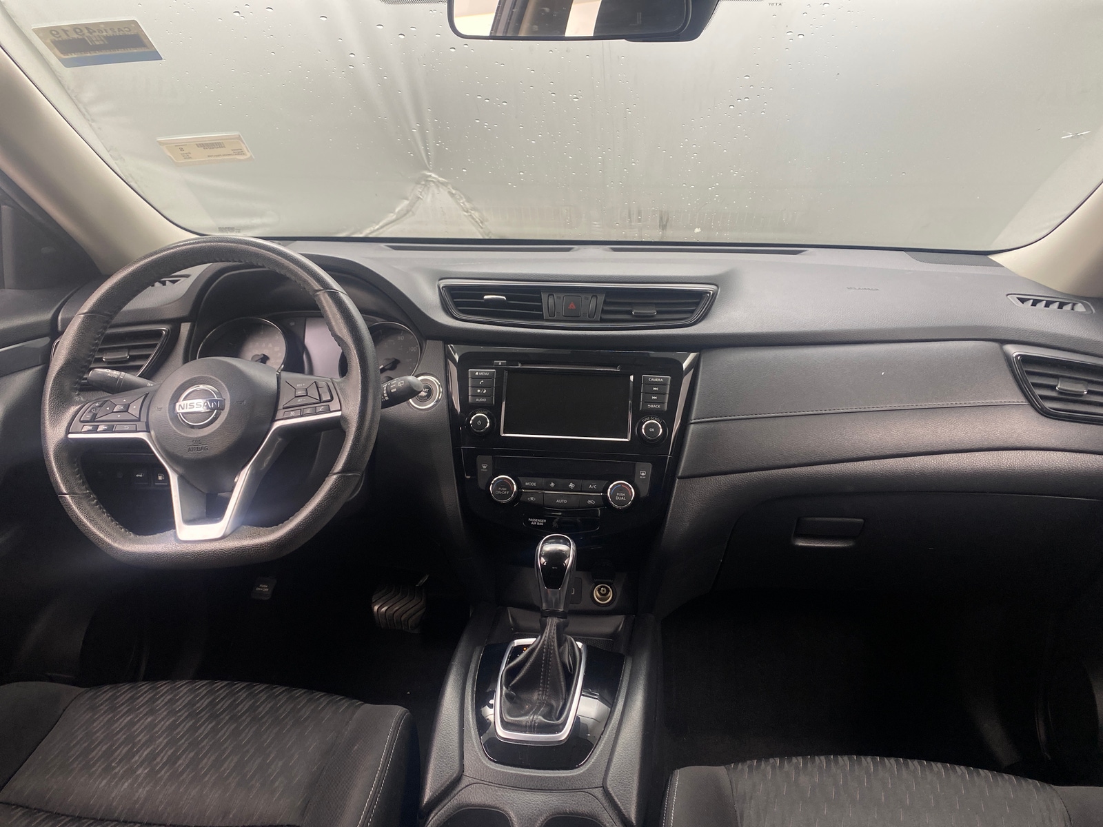 Thumbnail: 2020 Nissan Rogue - 3