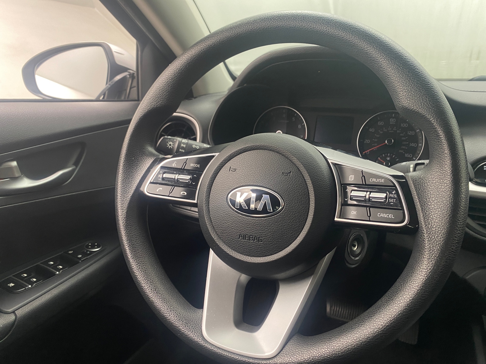 Thumbnail: 2020 Kia Forte - 5