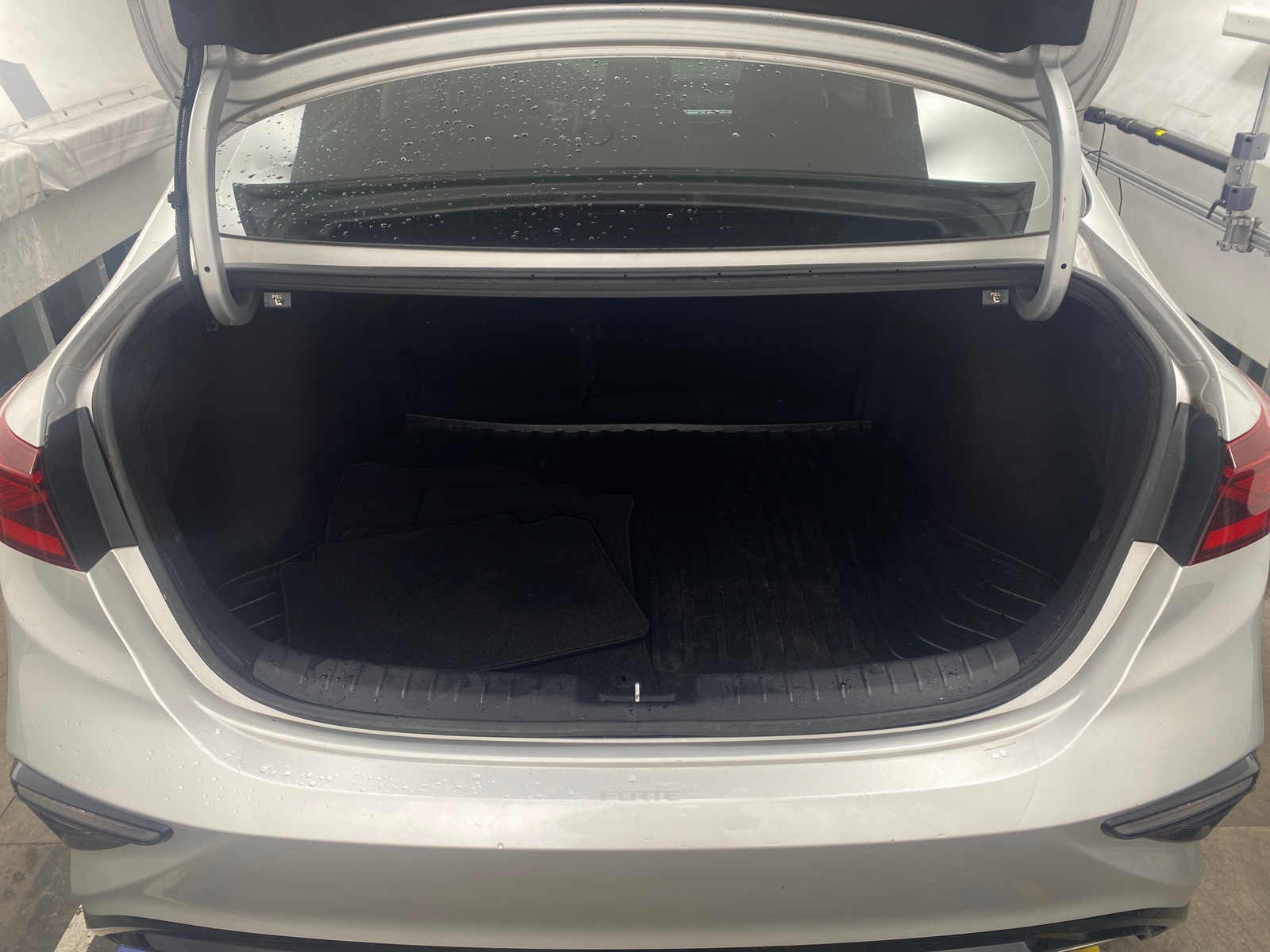 Thumbnail: 2020 Kia Forte - 7