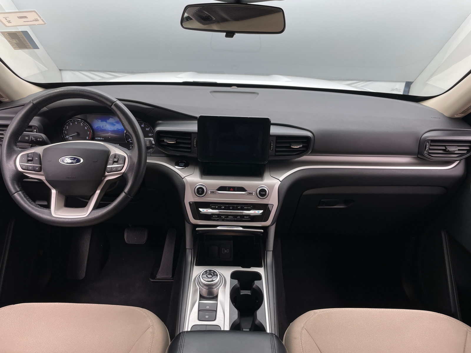 Thumbnail: 2020 Ford Explorer - 3