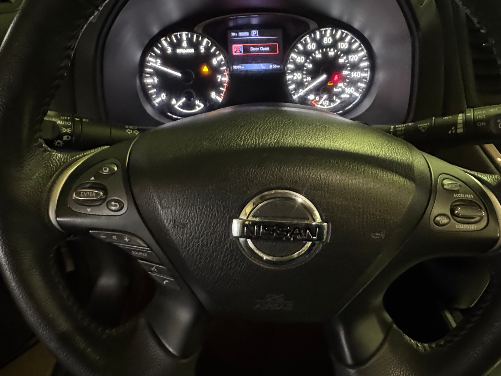 Thumbnail: 2017 Nissan Pathfinder - 4