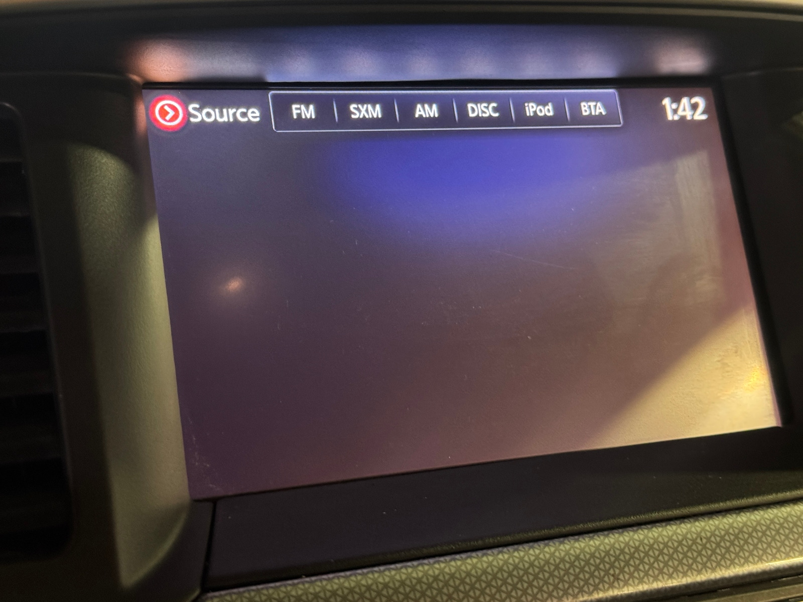 Thumbnail: 2017 Nissan Pathfinder - 3