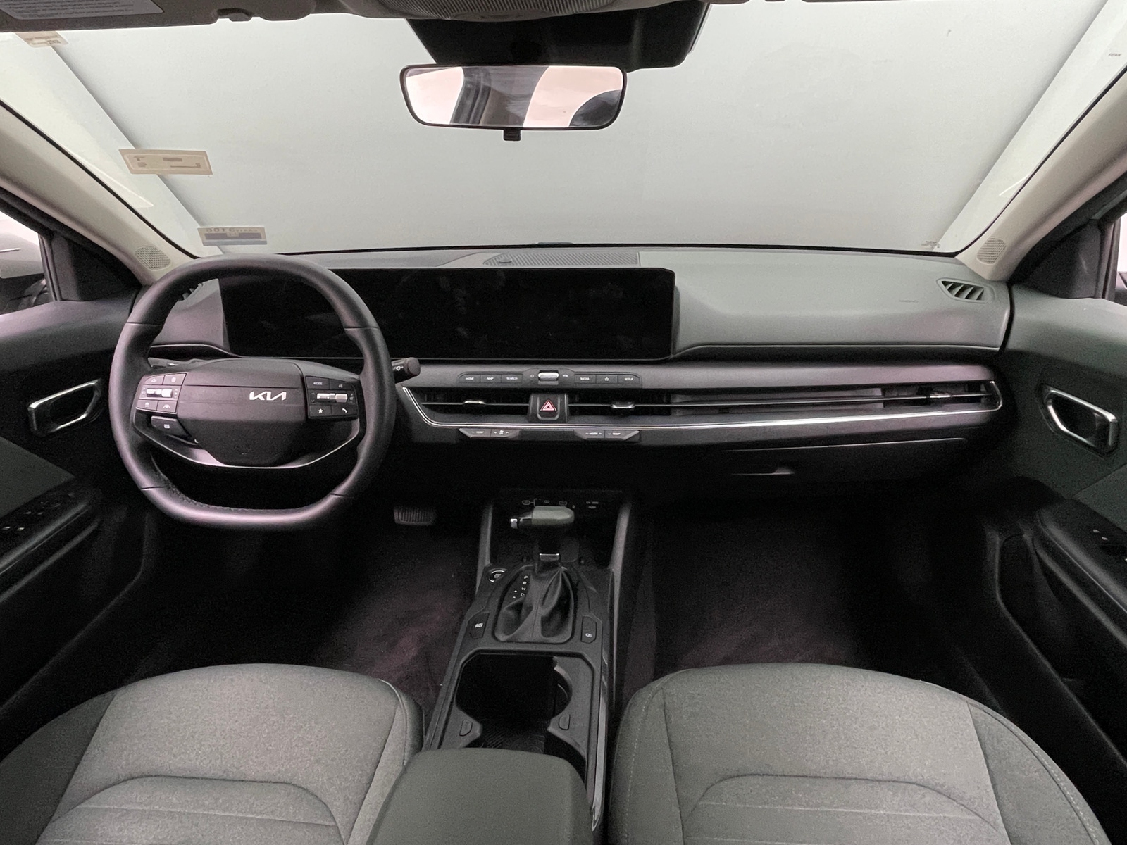 Thumbnail: 2025 Kia K4 - 3