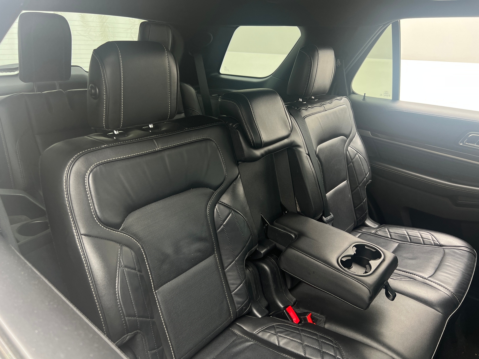 Thumbnail: 2018 Ford Explorer - 5