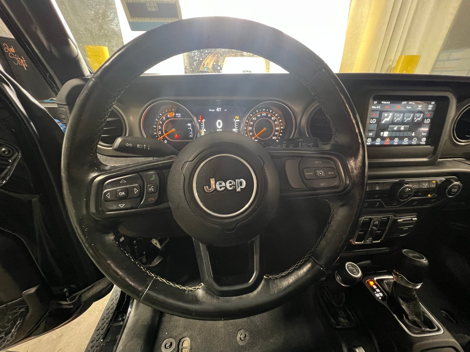 Thumbnail: 2020 Jeep Wrangler - 5