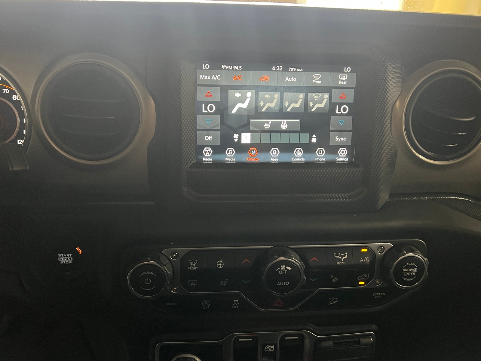 Thumbnail: 2020 Jeep Wrangler - 4