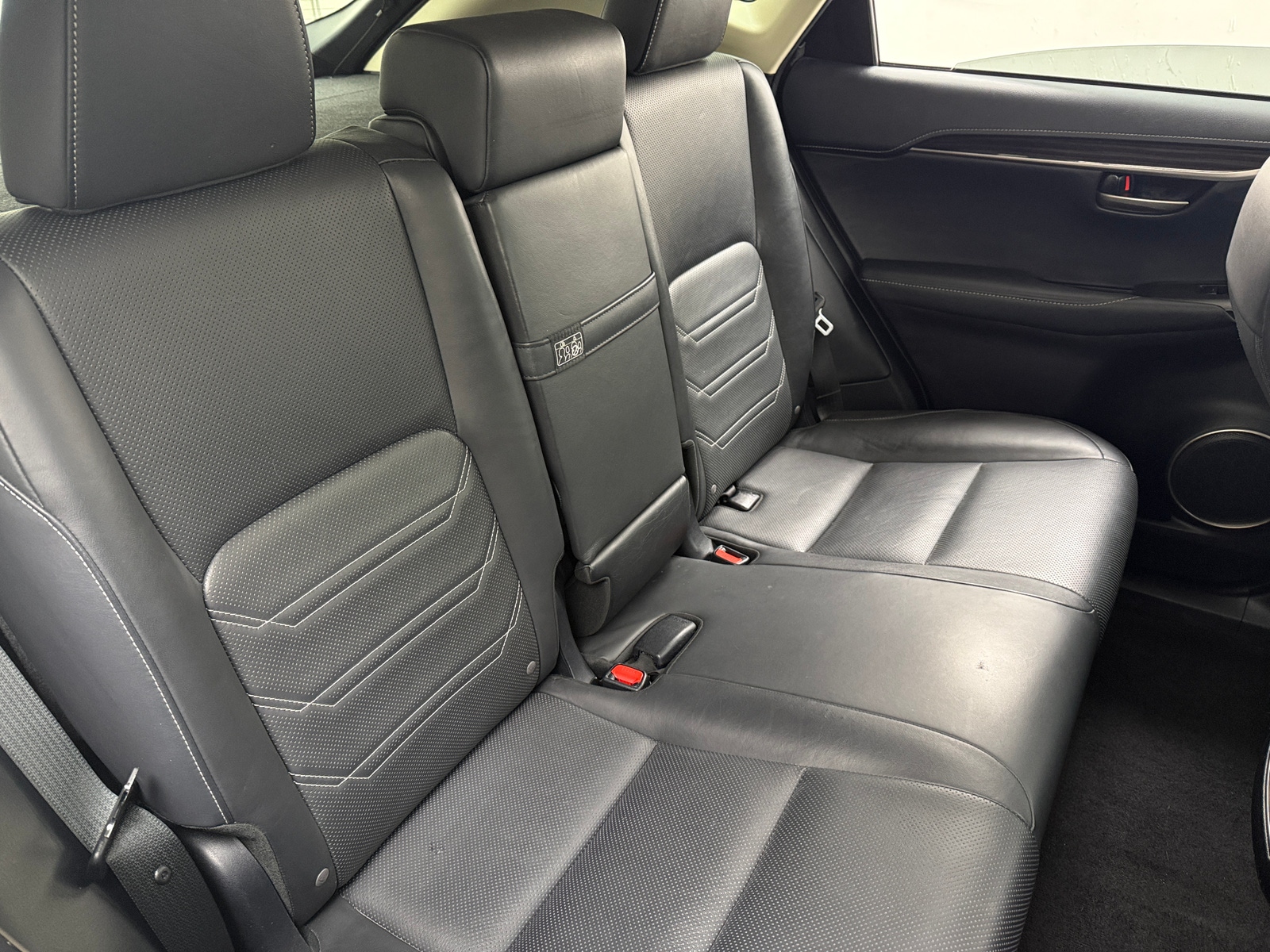 Thumbnail: 2015 Lexus NX - 5