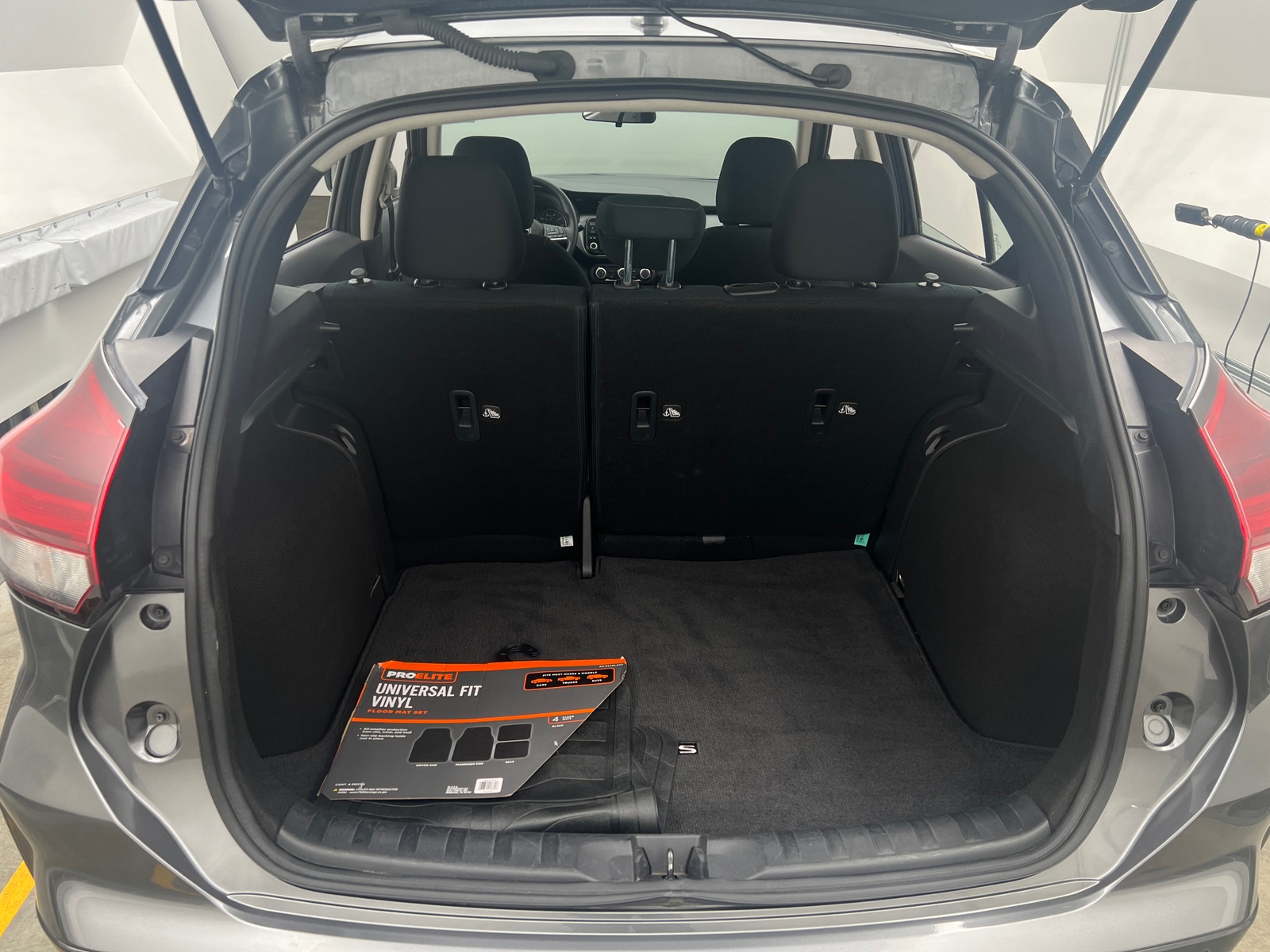 Thumbnail: 2024 Nissan Kicks - 7